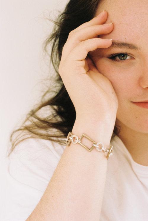 Loving Is Easy Bracelet Bronze