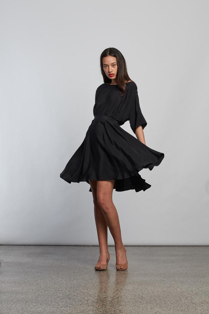 Rise Dress Black