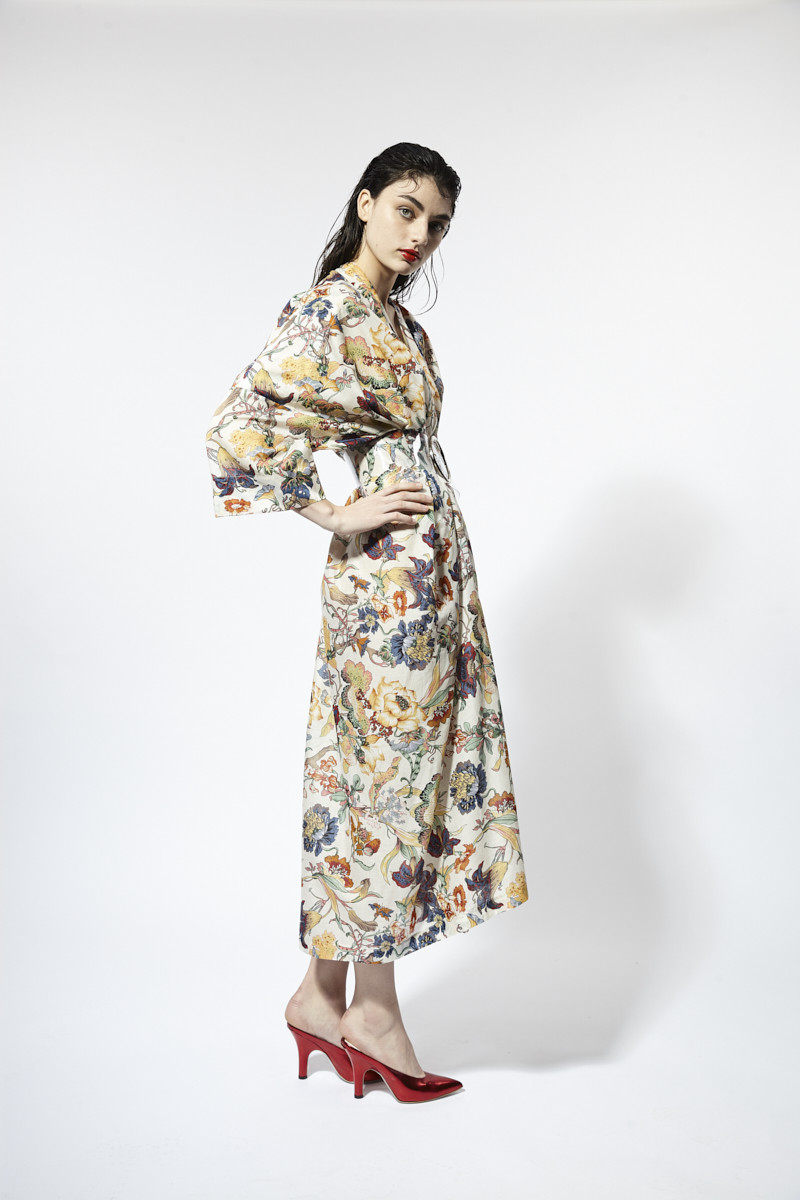 Diamond Star Robe Beautiful Era