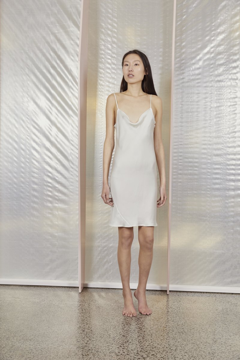 Dancing Dusk Slip Diamond